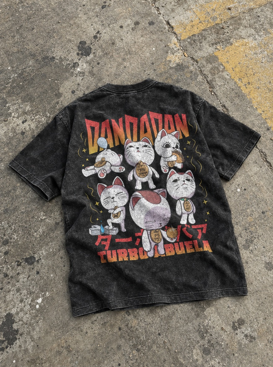 Turbo Granny Cats – T-Shirt – flat-lay | Dandadan