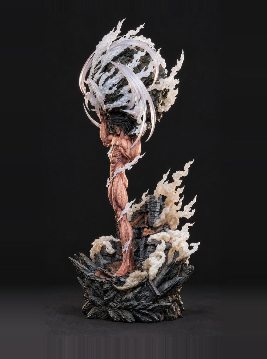 Attack Titan Steam Mist Diffuser Figure – right side view | Attack on Titan