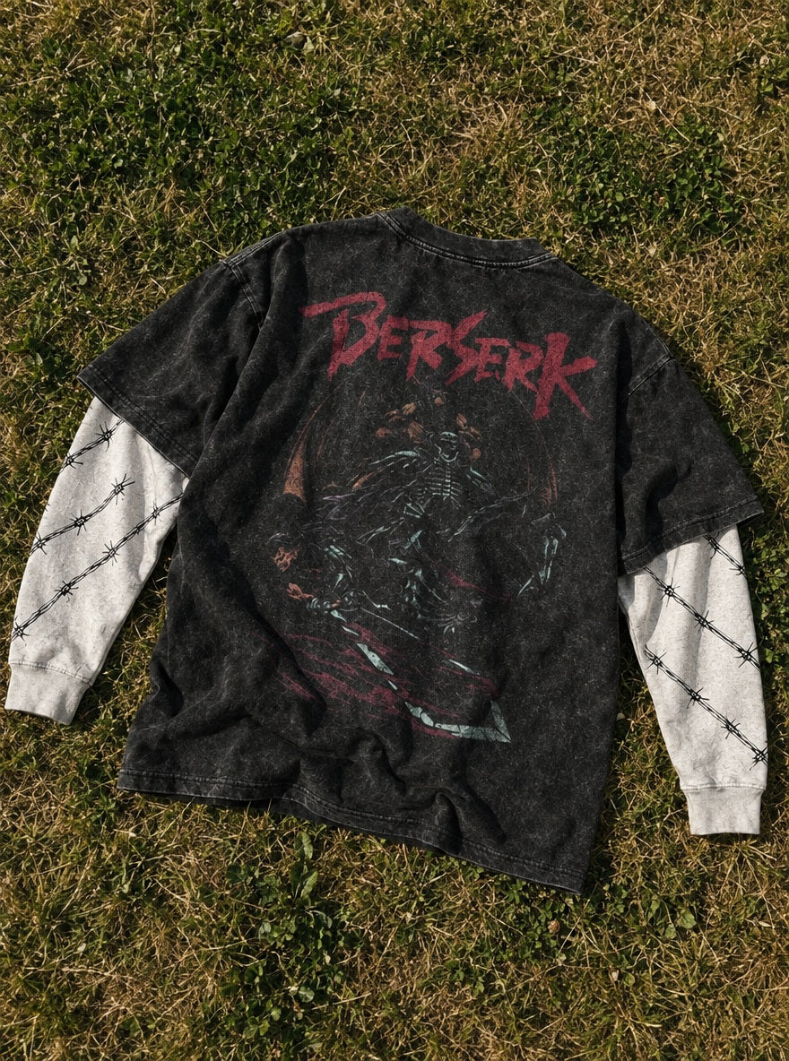 Skull Knight Duel – Double Sleeves – flat-lay | Berserk