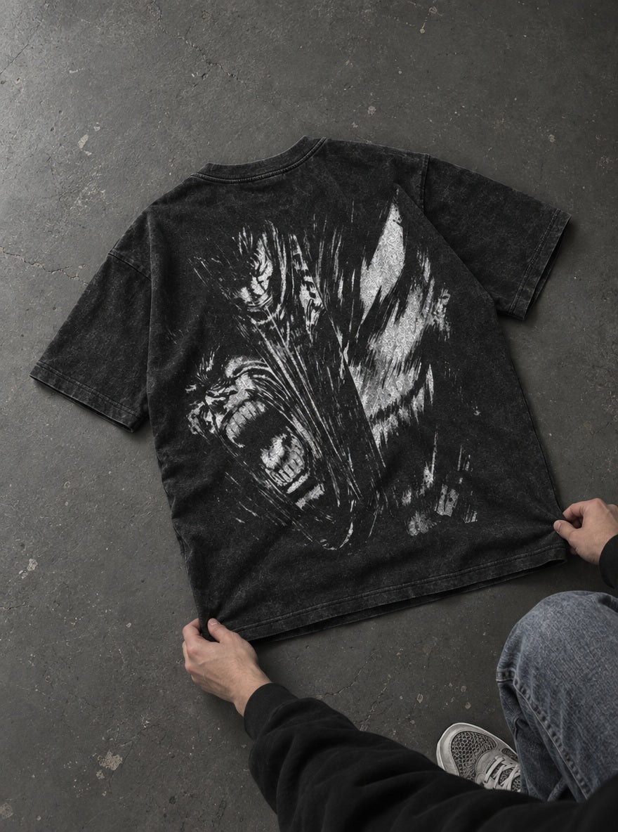 Berserker Howl – T-Shirt – flat-lay | Berserk