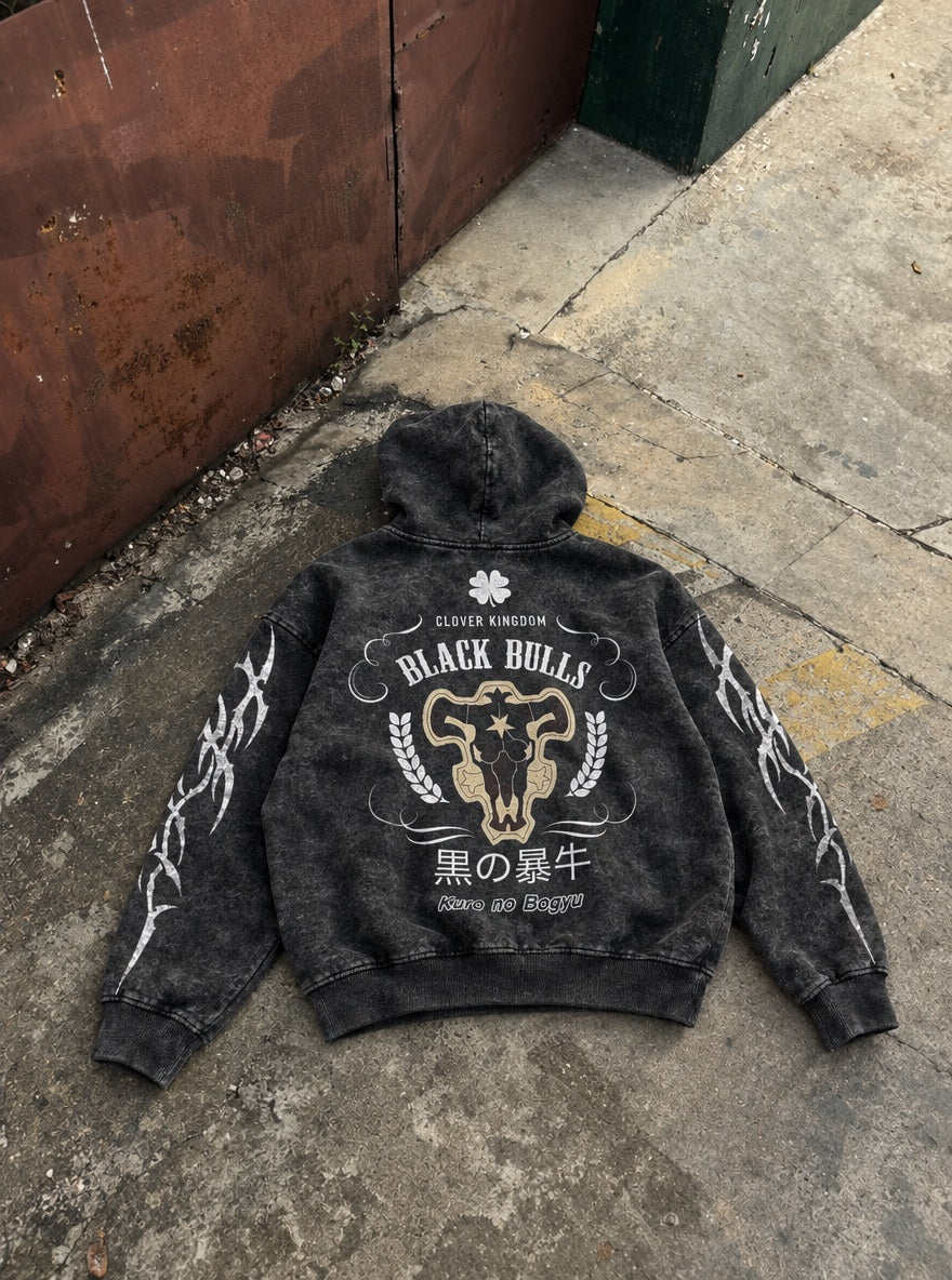 Black Bulls Crest – Hoodie – flat-lay | Black Clover