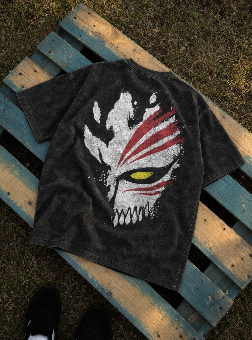 Hollow Mask – T-Shirt – flat-lay | Bleach