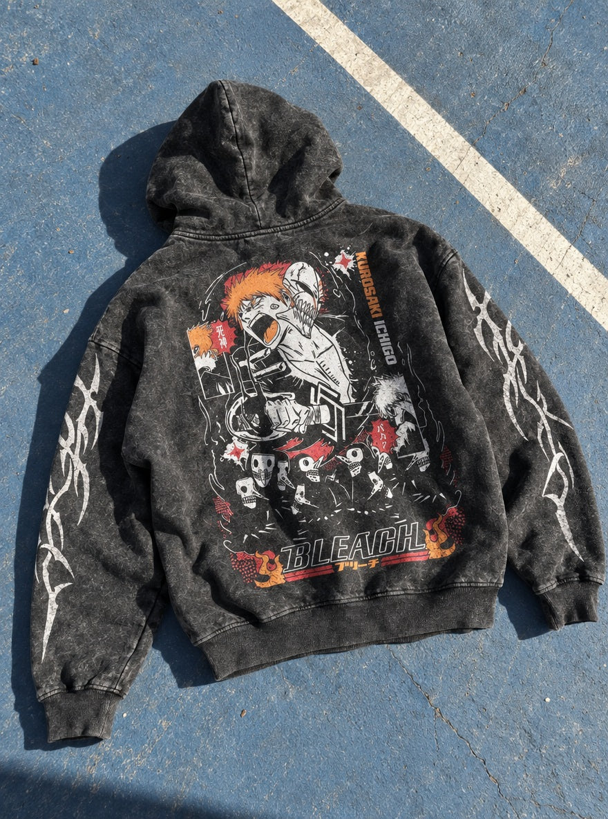 Ichigo Hollowfied – Hoodie – flat-lay | Bleach