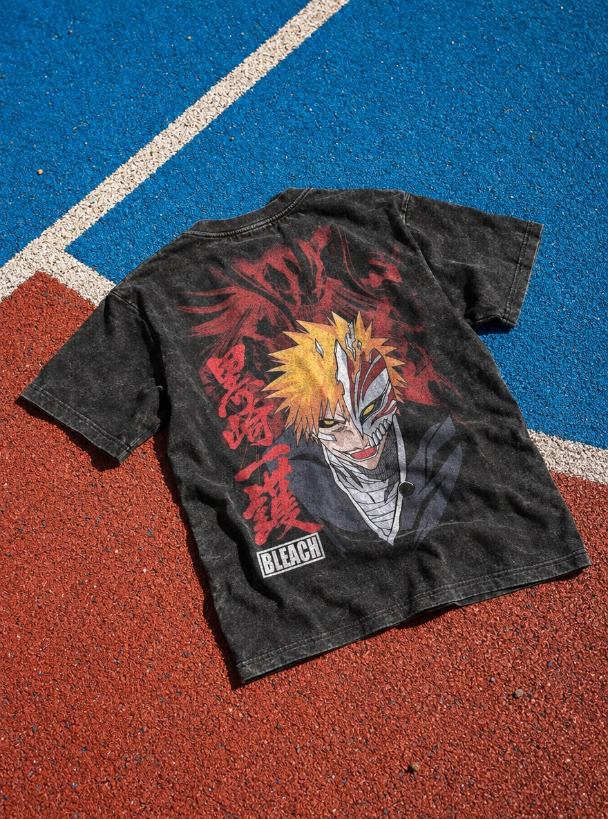 Crimson Mask Ichigo – T-Shirt – flat-lay | Bleach