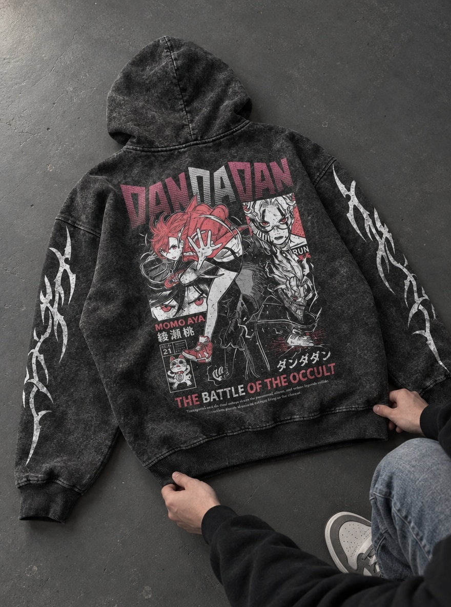 Momo & Okarun – Hoodie – flat-lay | Dandadan