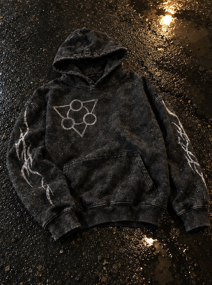 Cleaners Emblem – Hoodie – flat-lay | Gachiakuta
