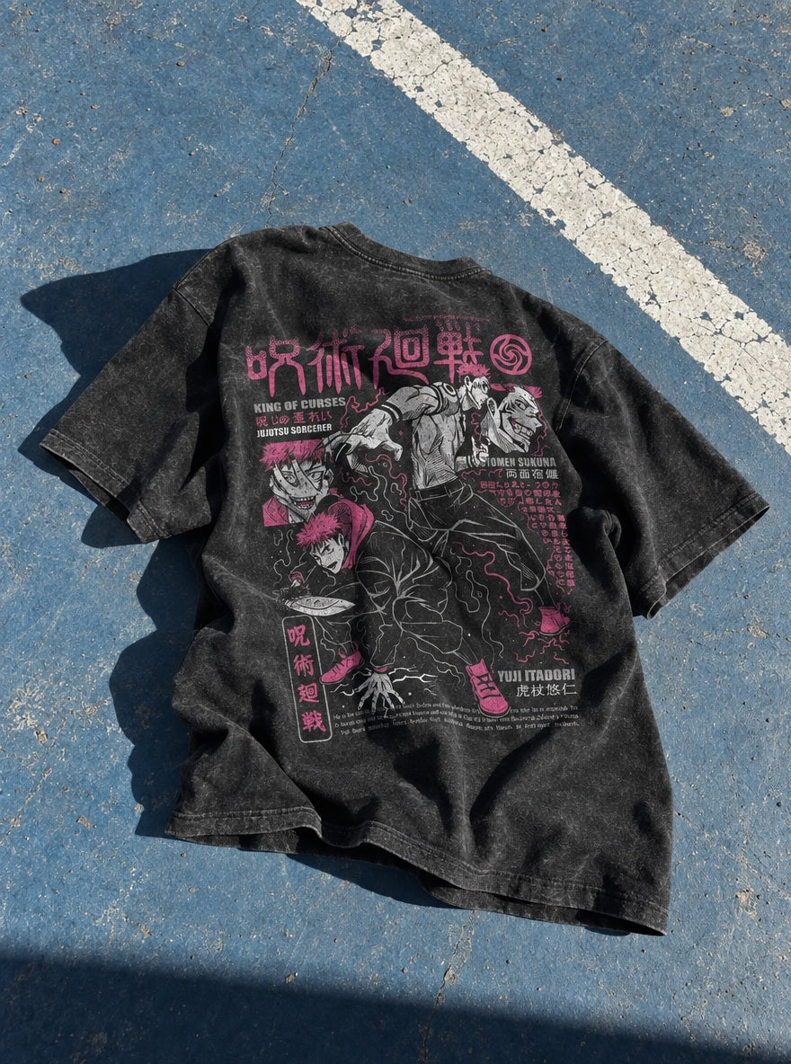 Yuji & Sukuna Pink – T-Shirt – flat-lay | Jujutsu Kaisen