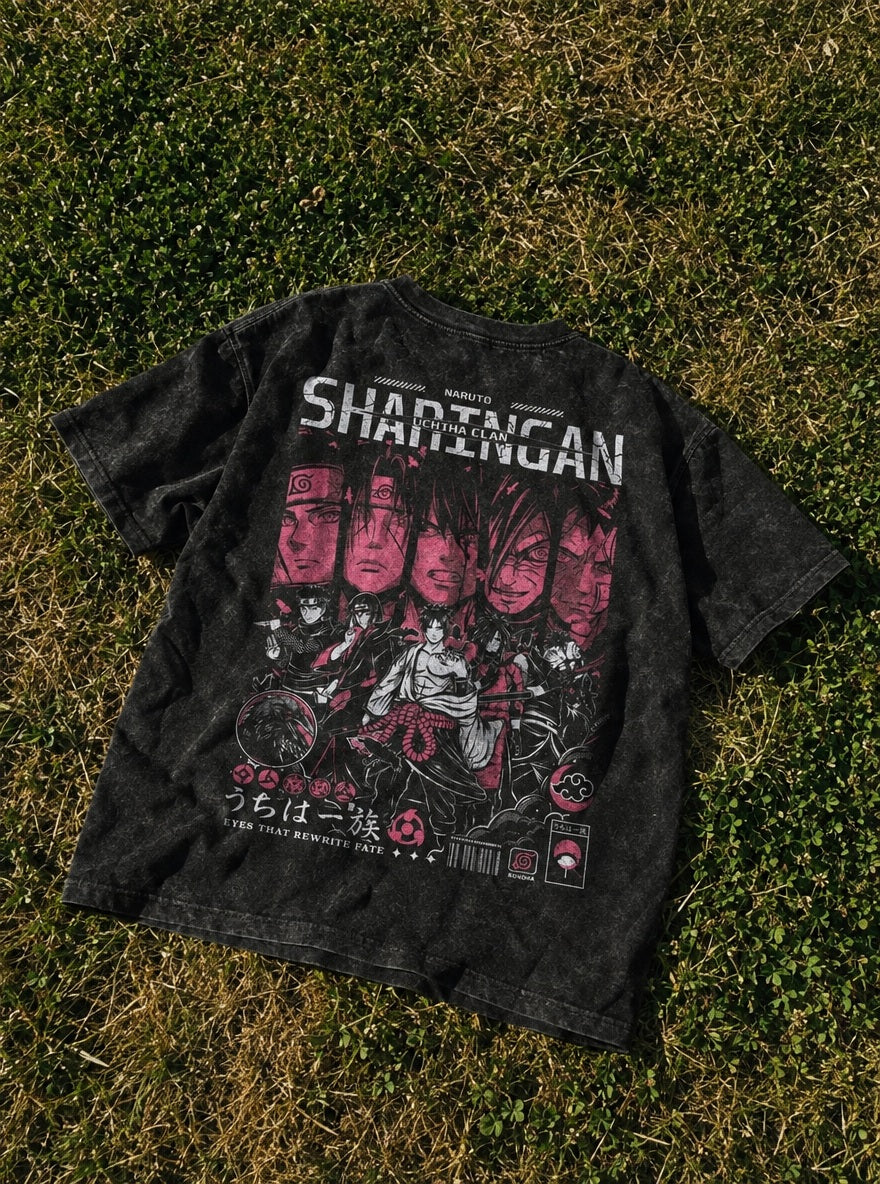 Uchiha Clan – T-Shirt – flat-lay | Naruto