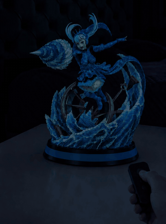 Noelle Silva Water Magic Mist Diffuser Figure – switching on with the remote, light and mist (animated) | Black Clover