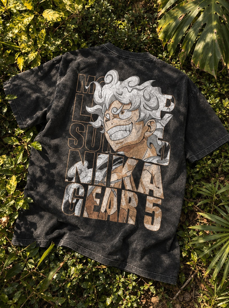 Nika Gear 5 – T-Shirt – flat-lay | One Piece