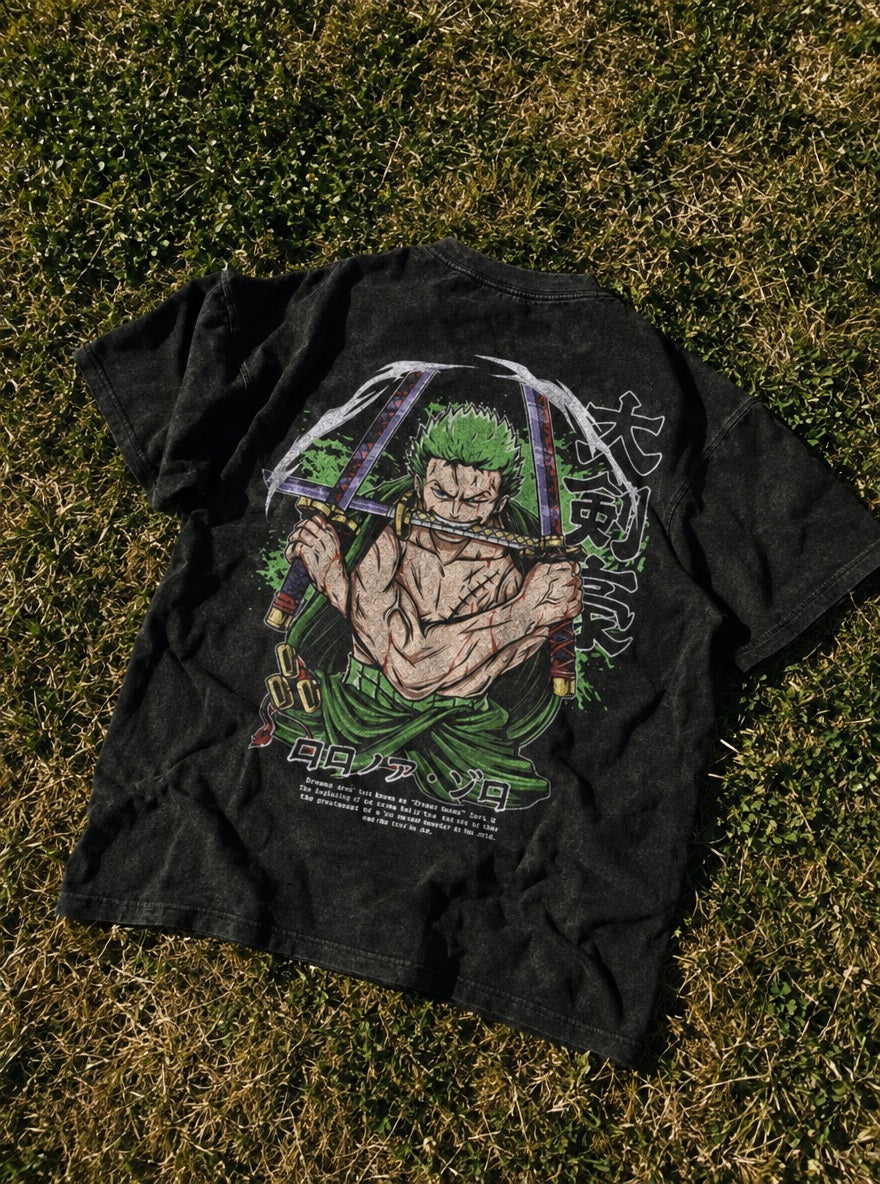 Three Sword Zoro – T-Shirt – flat-lay | One Piece