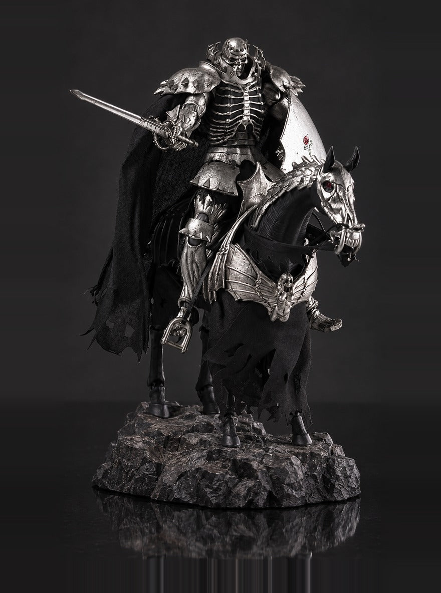 Skull Knight Mist Diffuser Figure – front view | Berserk