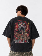 Eren vs Reiner – T-Shirt – model shot | Attack on Titan