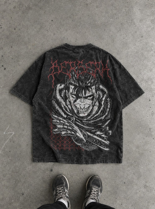 Berserk Thorn Title – T-Shirt – flat-lay | Berserk
