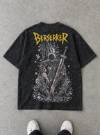 Berserker Yellow Title – T-Shirt – flat-lay | Berserk