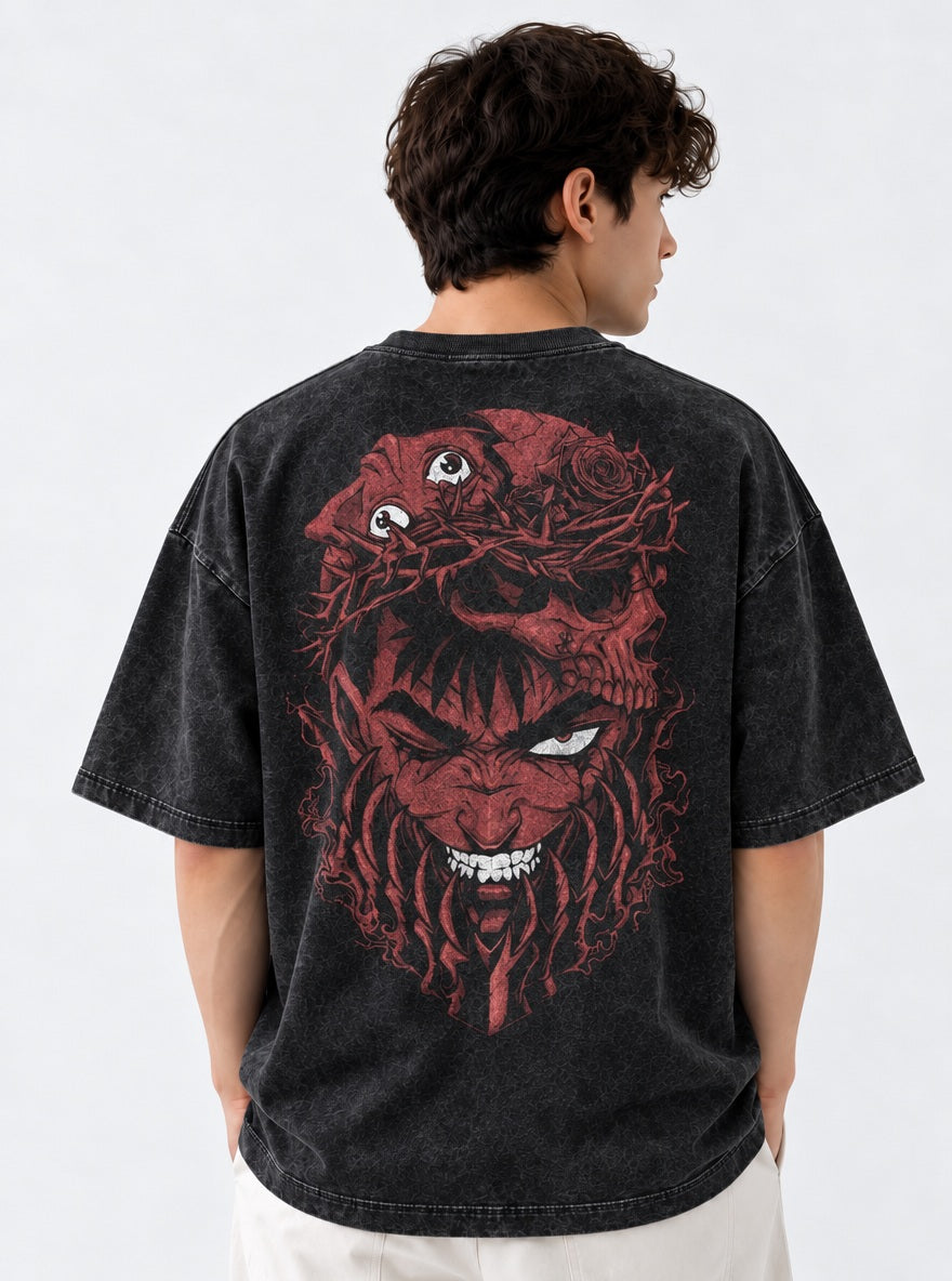 Thorn Crown Guts – T-Shirt – model shot | Berserk