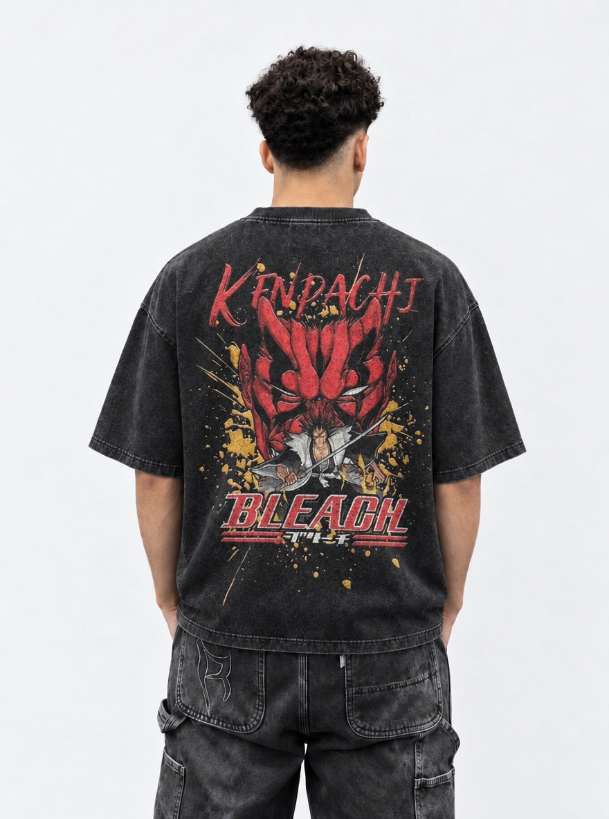 Kenpachi Demon – T-Shirt – model shot | Bleach