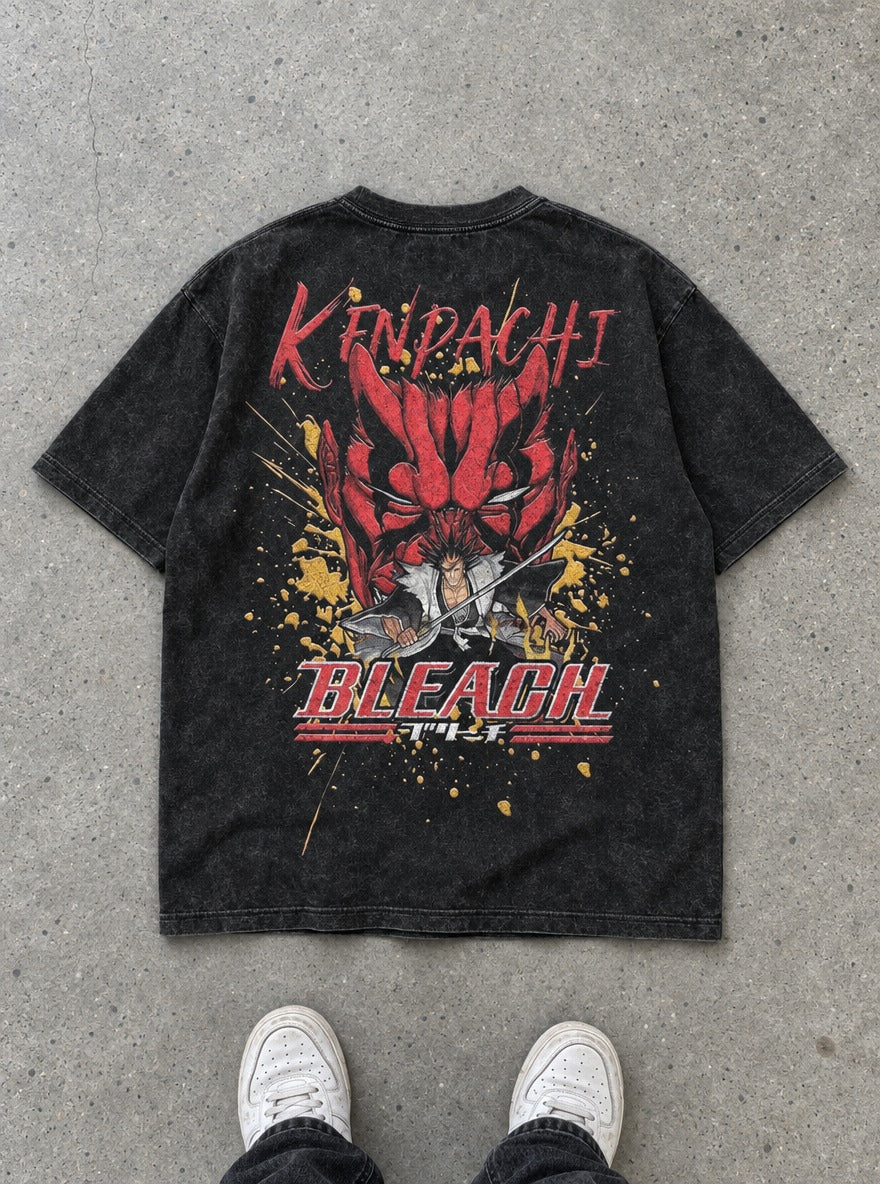 Kenpachi Demon – T-Shirt – flat-lay | Bleach