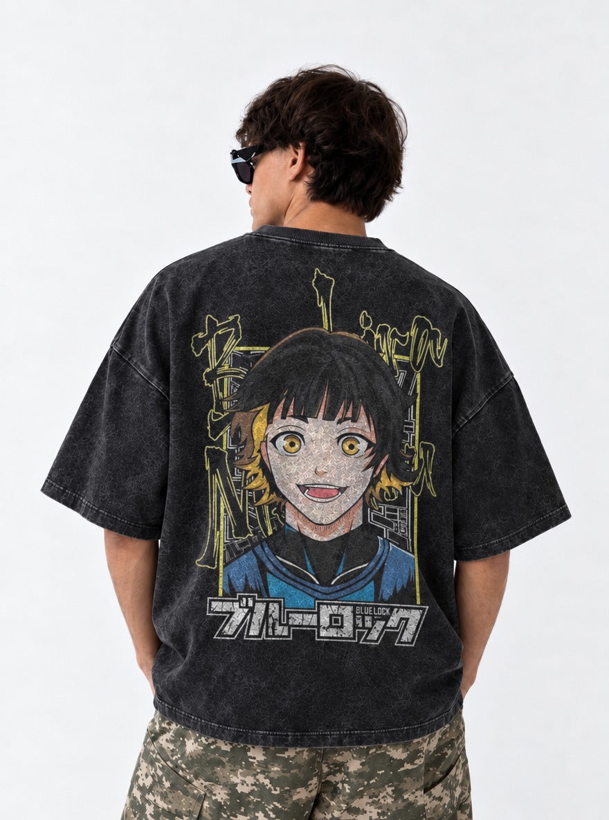 Golden Streak – T-Shirt – model shot | Blue Lock