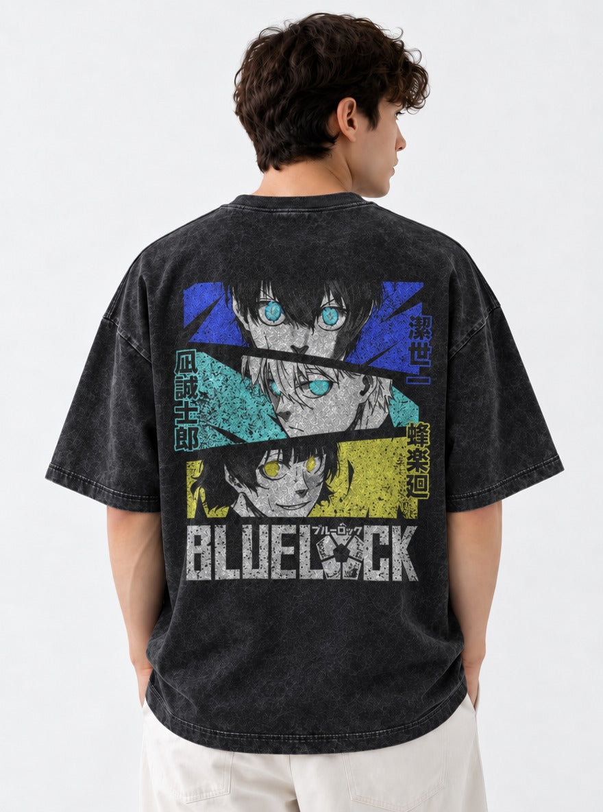 Manga Triad – T-Shirt – model shot | Blue Lock
