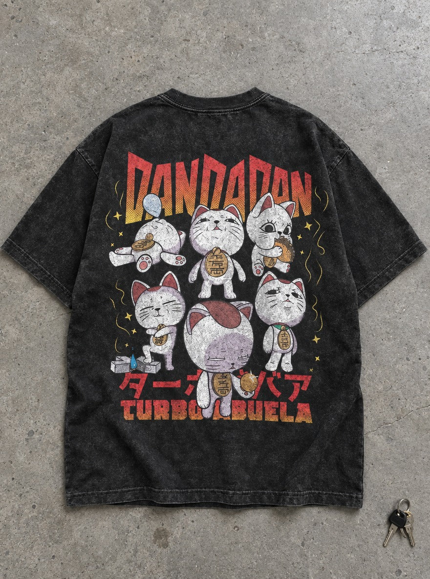 Turbo Granny Cats – T-Shirt – flat-lay | Dandadan