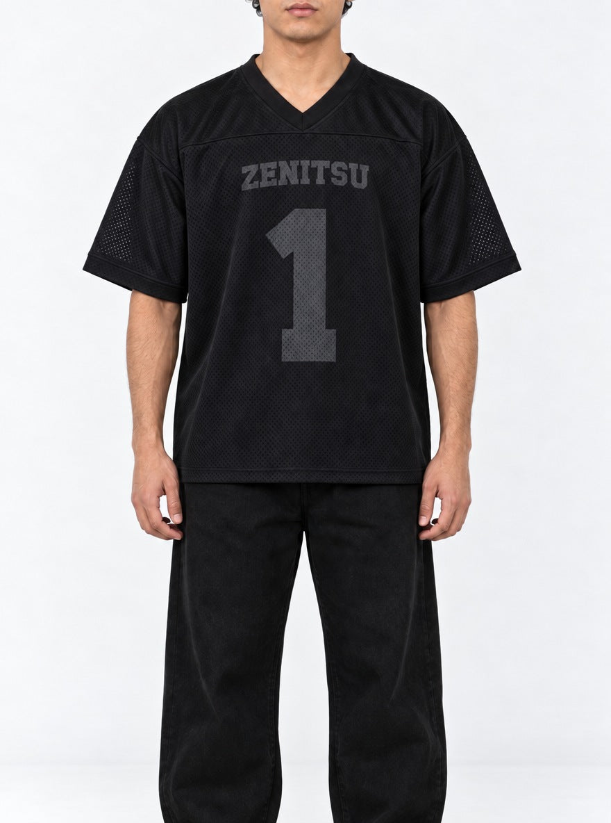 Characters Jersey – Zenitsu – model shot | Demon Slayer