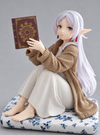 Frieren Reading Figure – close-up | Frieren