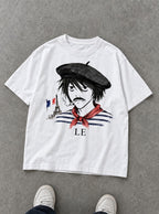 Le D Note – White Tee – flat-lay | Meme Tees
