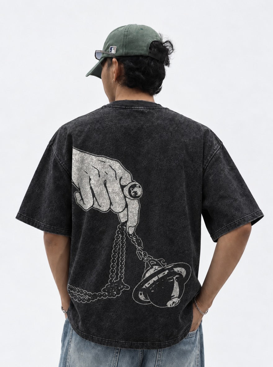 Beaded Bell – T-Shirt – model shot | Nana