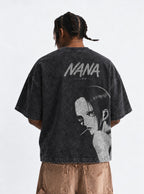 Lotus Glance – T-Shirt – model shot | Nana