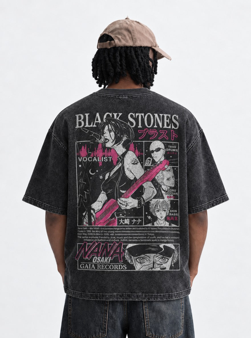 Pink Frontwoman – T-Shirt – model shot | Nana