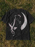 Crescent Silhouette – T-Shirt – flat-lay | Sailor Moon