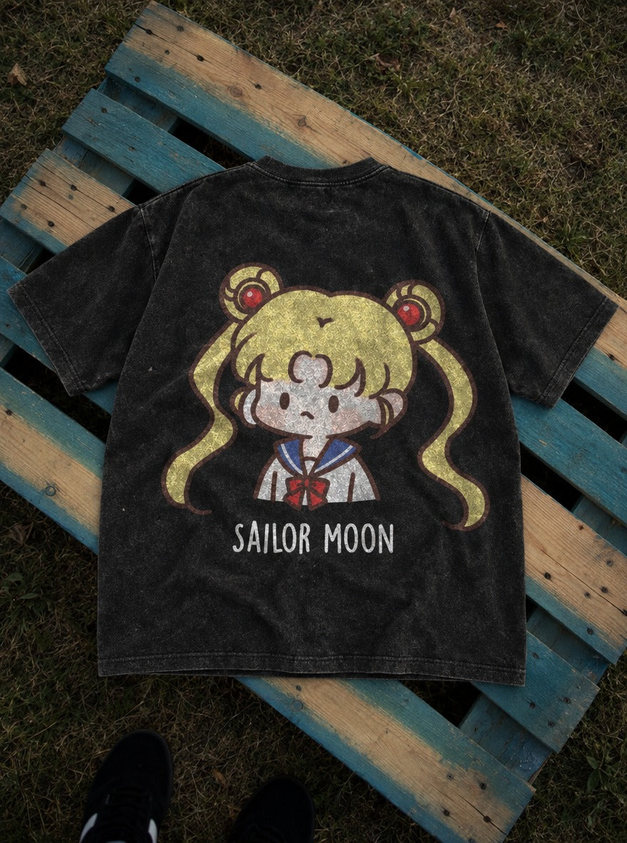 Mini Guardian – T-Shirt – flat-lay | Sailor Moon